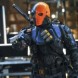 Qui est Manu Bennett ?