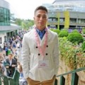[M�J] Colton Haynes appr�cie son s�jour 