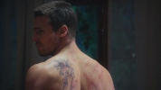 Arrow Les tatouages (Oliver)  