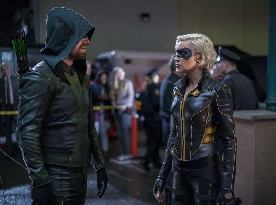 Green Arrow (Stephen Amell) et Black Canary (Katie Cassidy)